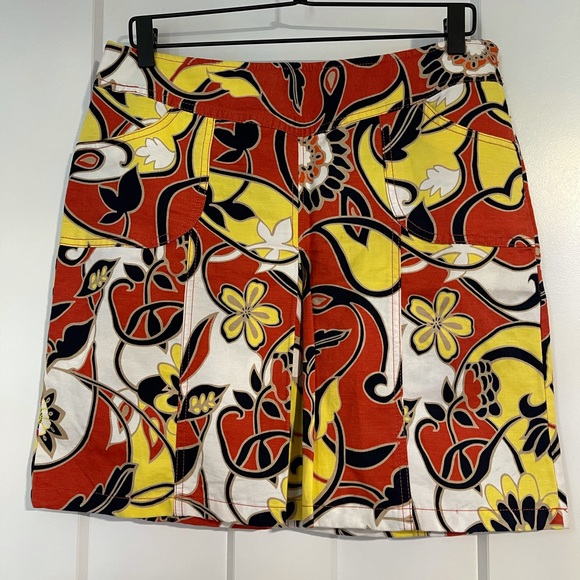 Ann Taylor Dresses & Skirts - Ann Taylor Petites Bright Floral Pleated Skirt with Pockets Size 10P
